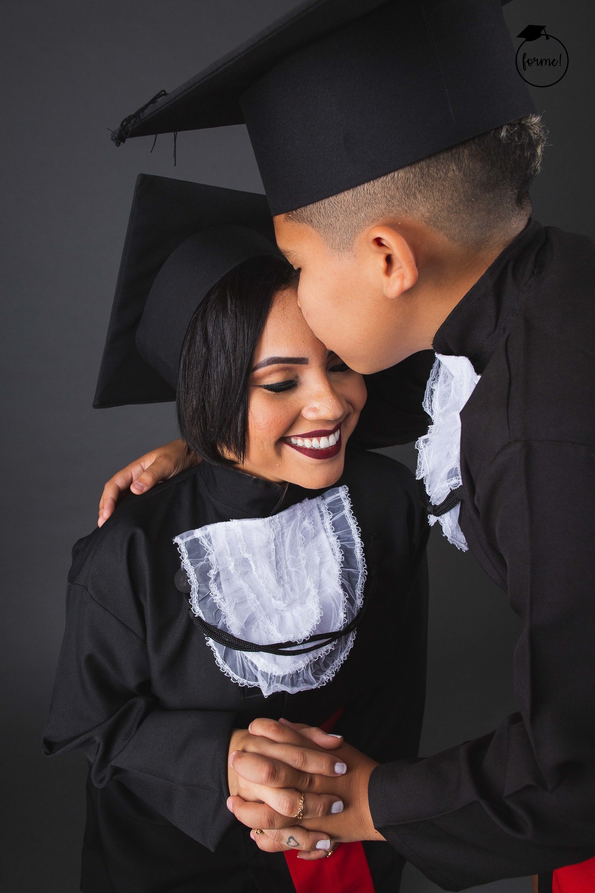 ÁLBUNS DE FOTOGRAFIAS FORMATURA – ESTÚDIO – RJ